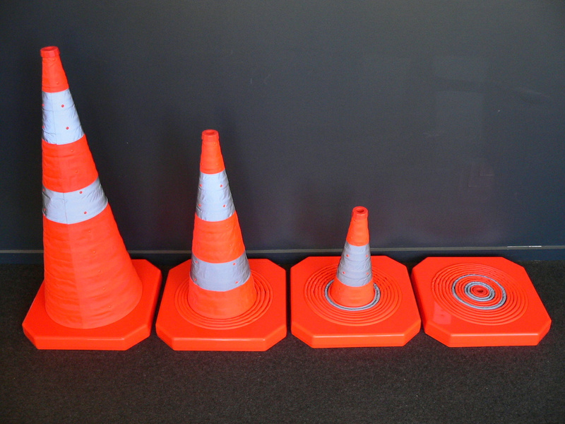 Collapsible Road Cone (900mm) with Light Cones, Bollards & Barriers