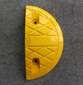 250mm Yellow  75mm high speed hump